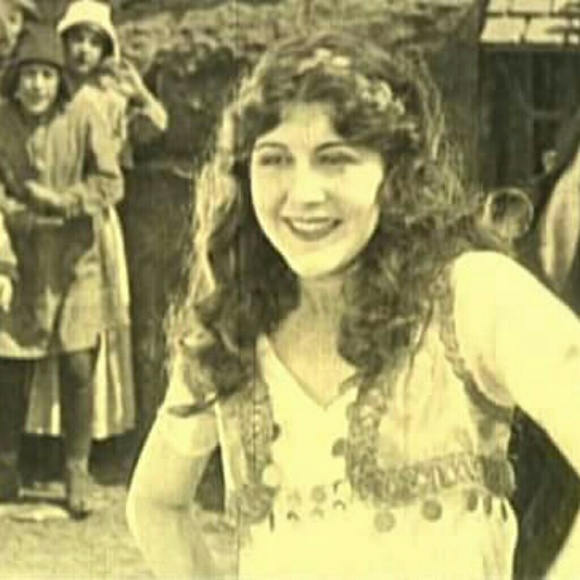 LookinG for gypsy boho swaG - Picture 4 of 7